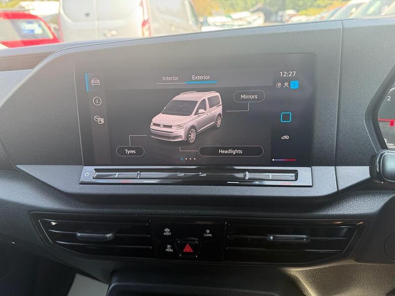 Volkswagen 2.0 TDI C20 Commerce Pro Panel Van 5dr Diesel Manual SWB Euro 6 (s/s) (102 ps)