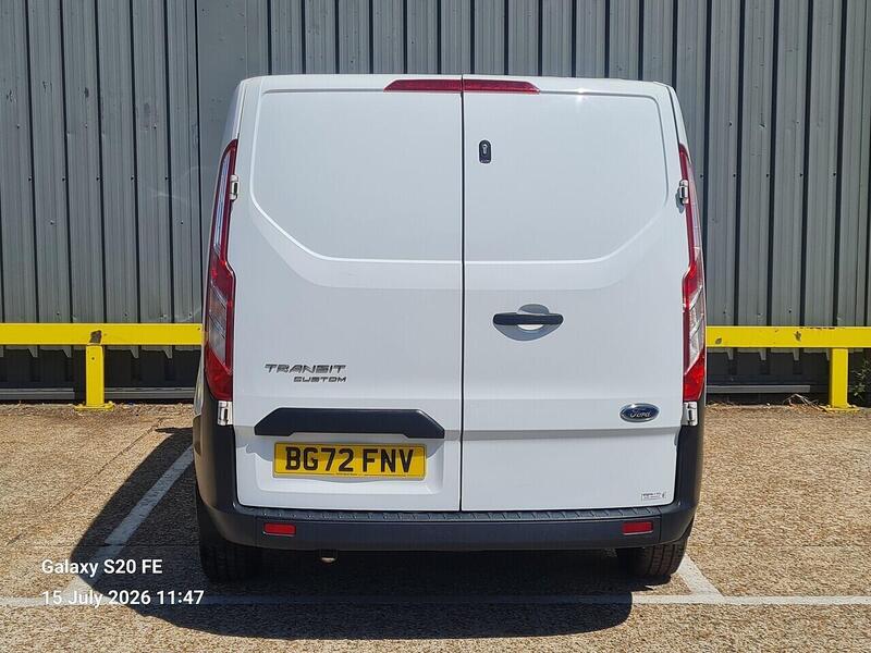 Ford 2.0 280 EcoBlue Leader Crew Van Double Cab 5dr Diesel Manual L1 H1 Euro 6 (s/s) (130 ps)