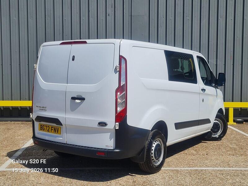 Ford 2.0 280 EcoBlue Leader Crew Van Double Cab 5dr Diesel Manual L1 H1 Euro 6 (s/s) (130 ps)
