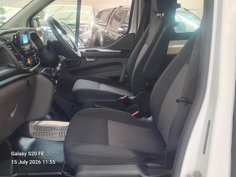 Ford 2.0 280 EcoBlue Leader Crew Van Double Cab 5dr Diesel Manual L1 H1 Euro 6 (s/s) (130 ps)
