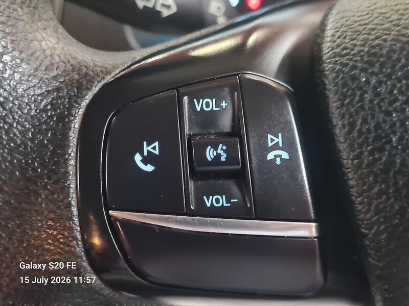 Ford 2.0 280 EcoBlue Leader Crew Van Double Cab 5dr Diesel Manual L1 H1 Euro 6 (s/s) (130 ps)