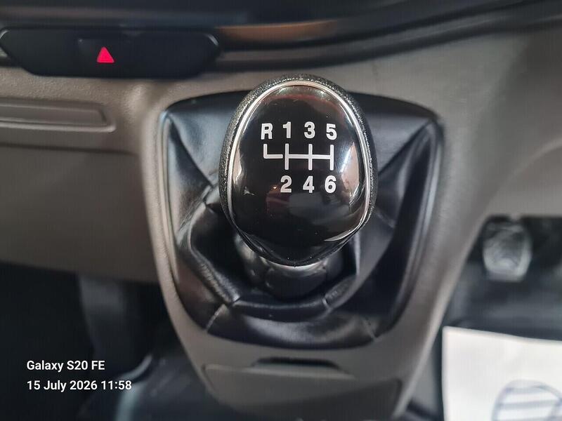 Ford 2.0 280 EcoBlue Leader Crew Van Double Cab 5dr Diesel Manual L1 H1 Euro 6 (s/s) (130 ps)