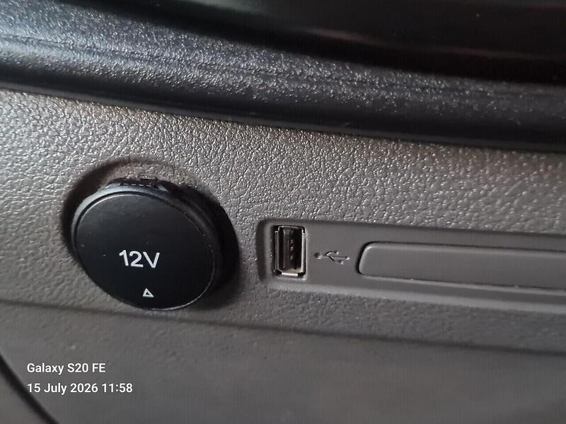 Ford 2.0 280 EcoBlue Leader Crew Van Double Cab 5dr Diesel Manual L1 H1 Euro 6 (s/s) (130 ps)
