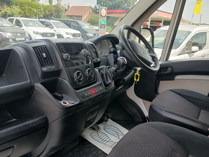 Peugeot BlueHDi 335 Panel Van 2.0 Manual Diesel