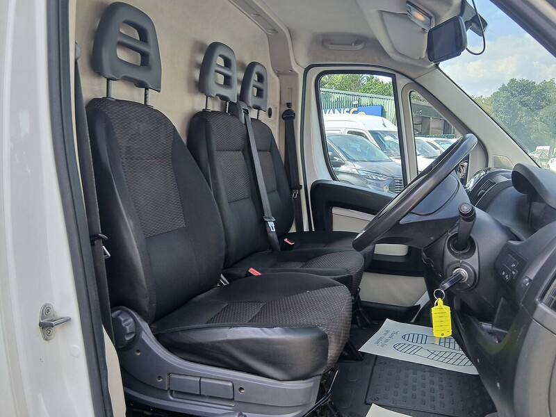 Peugeot BlueHDi 335 Panel Van 2.0 Manual Diesel