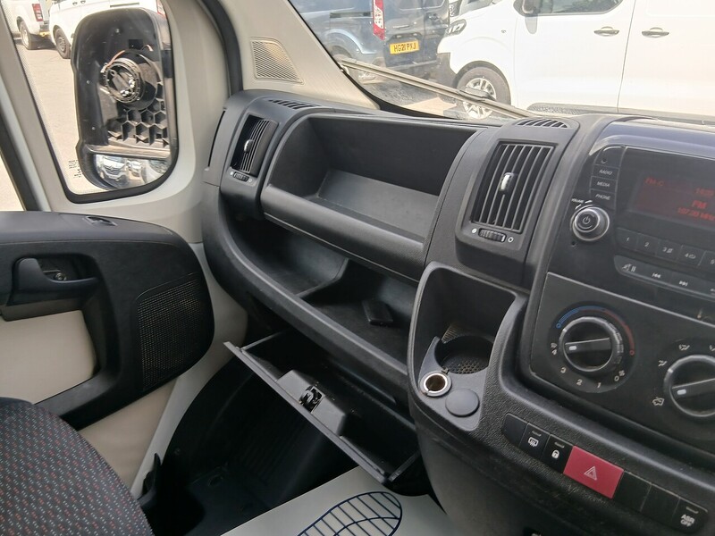 Peugeot BlueHDi 335 Panel Van 2.0 Manual Diesel