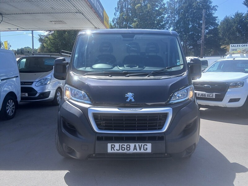Peugeot 2.0 BlueHDi 333 Professional Panel Van 5dr Diesel Manual L1 H1 Euro 6 (110 ps)