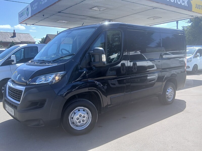 Peugeot 2.0 BlueHDi 333 Professional Panel Van 5dr Diesel Manual L1 H1 Euro 6 (110 ps)