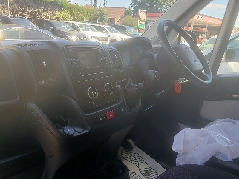 Peugeot 2.0 BlueHDi 333 Professional Panel Van 5dr Diesel Manual L1 H1 Euro 6 (110 ps)