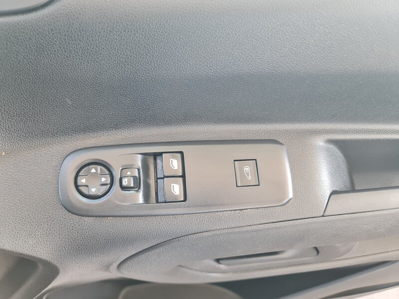 Peugeot 1.5 BlueHDi 1000 Professional Premium + Standard Panel Van 5dr Diesel Manual SWB Euro 6 (s/s) (100 bhp)