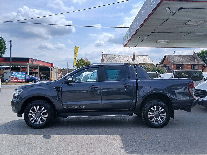 Ford 2.0 EcoBlue Wildtrak Pickup Double Cab 4dr Diesel Auto 4WD Euro 6 (s/s) (213 ps)