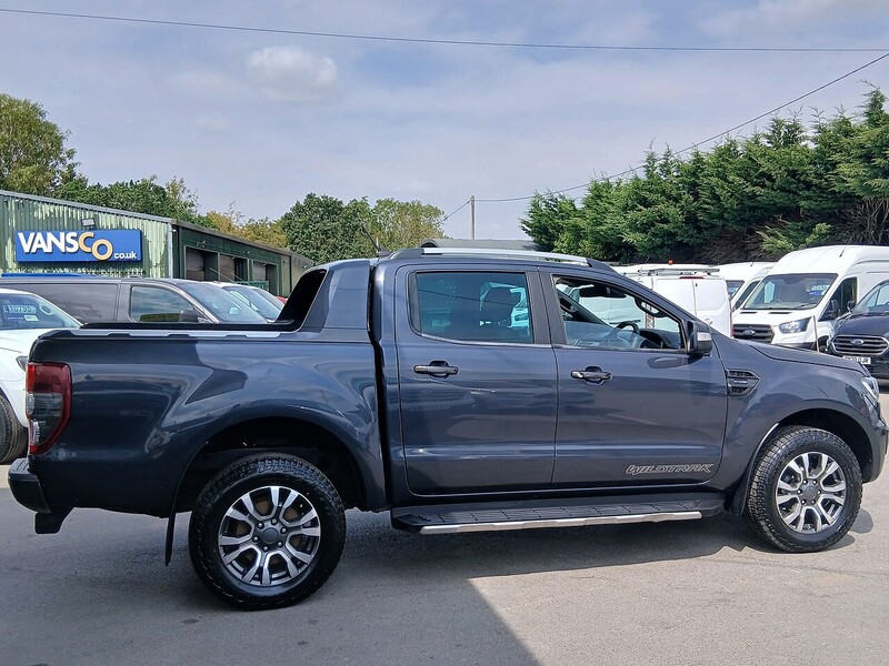 Ford 2.0 EcoBlue Wildtrak Pickup Double Cab 4dr Diesel Auto 4WD Euro 6 (s/s) (213 ps)