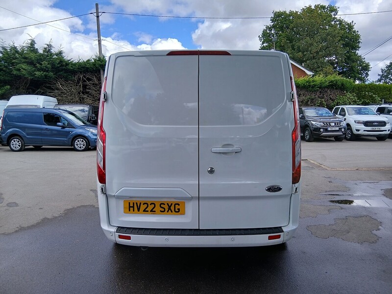 Ford 2.0 300 EcoBlue Limited Panel Van 5dr Diesel Manual L1 H1 Euro 6 (s/s) (130 ps)