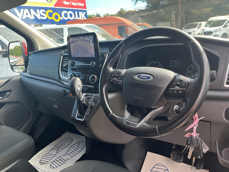 Ford 2.0 320 EcoBlue Limited Crew Van Double Cab 5dr Diesel Auto L1 H1 Euro 6 (s/s) (6 Seat) (130 ps)