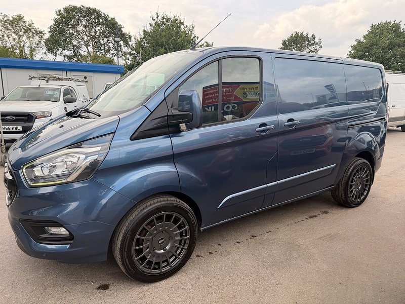 Ford 280 EcoBlue Limited Panel Van 2.0 Manual Diesel