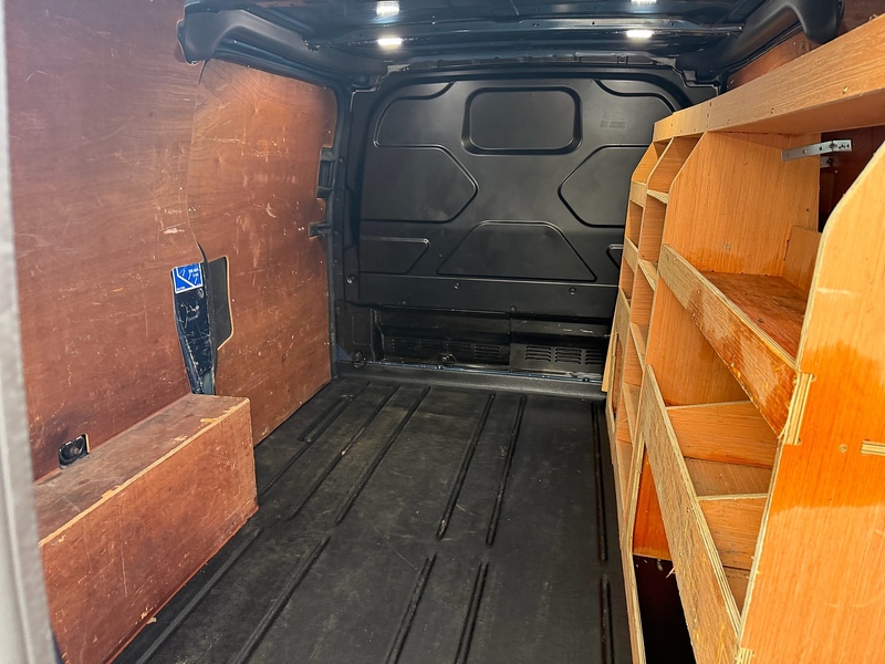 Ford 280 EcoBlue Limited Panel Van 2.0 Manual Diesel