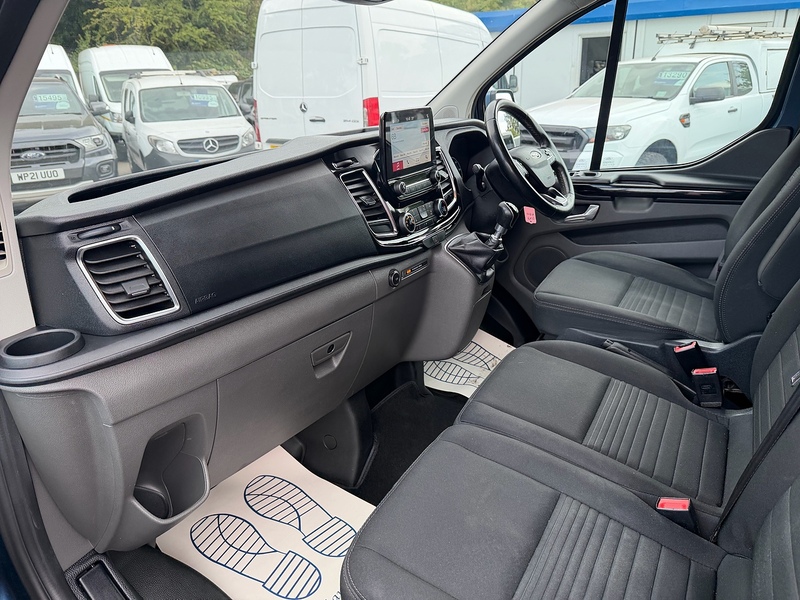 Ford 280 EcoBlue Limited Panel Van 2.0 Manual Diesel