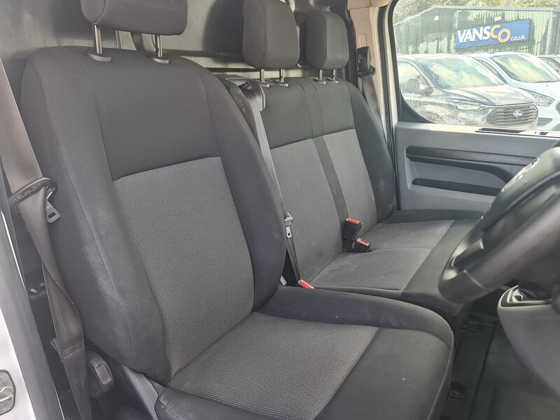 Vauxhall 1.5 Turbo D 2900 Dynamic Panel Van 6dr Diesel Manual L1 H1 Euro 6 (s/s) (100 ps)