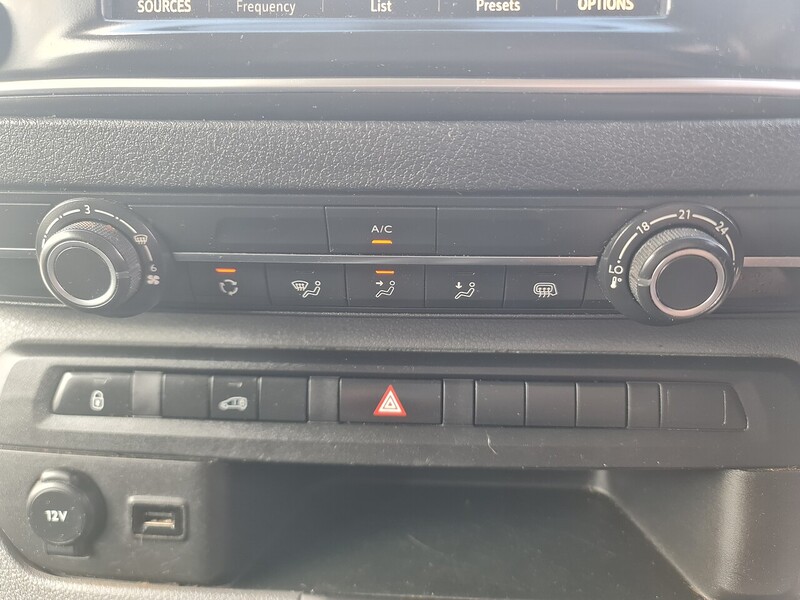 Vauxhall 1.5 Turbo D 2900 Dynamic Panel Van 6dr Diesel Manual L1 H1 Euro 6 (s/s) (100 ps)
