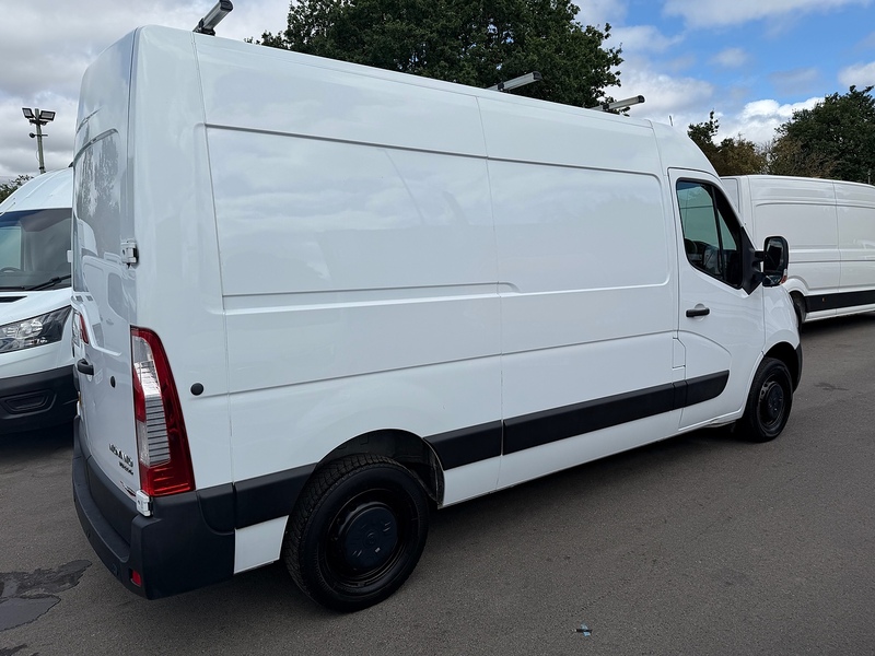 Vauxhall 2.3 CDTi 3300 BiTurbo Edition Panel Van 5dr Diesel Manual FWD L2 H2 Euro 6 (135 ps)