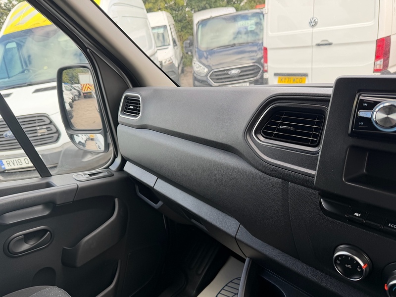 Vauxhall 2.3 CDTi 3300 BiTurbo Edition Panel Van 5dr Diesel Manual FWD L2 H2 Euro 6 (135 ps)