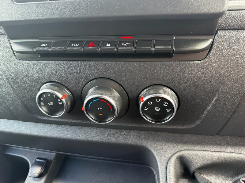 Vauxhall 2.3 CDTi 3300 BiTurbo Edition Panel Van 5dr Diesel Manual FWD L2 H2 Euro 6 (135 ps)