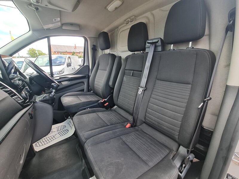 Ford 2.0 280 EcoBlue Limited Panel Van 5dr Diesel Manual L1 H1 Euro 6 (s/s) (130 ps)
