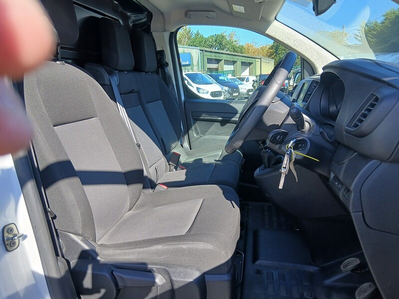 Vauxhall Turbo D 3100 Pro Panel Van 2.0 Manual Diesel
