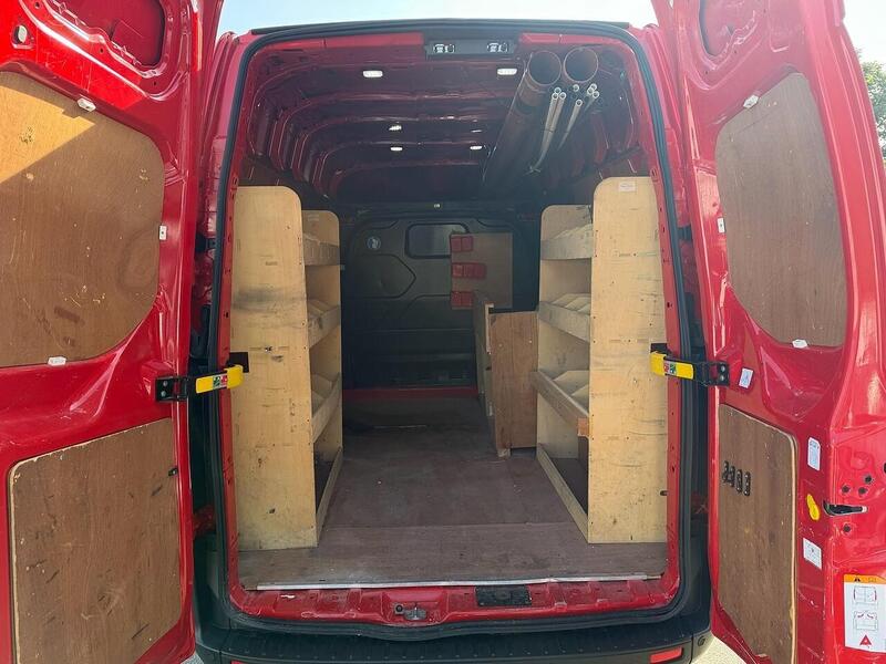 Ford 2.0 320 EcoBlue Panel Van 5dr Diesel Manual L2 H2 Euro 6 (105 ps)