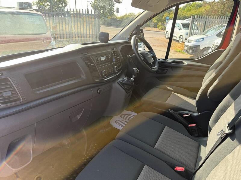 Ford 2.0 320 EcoBlue Panel Van 5dr Diesel Manual L2 H2 Euro 6 (105 ps)
