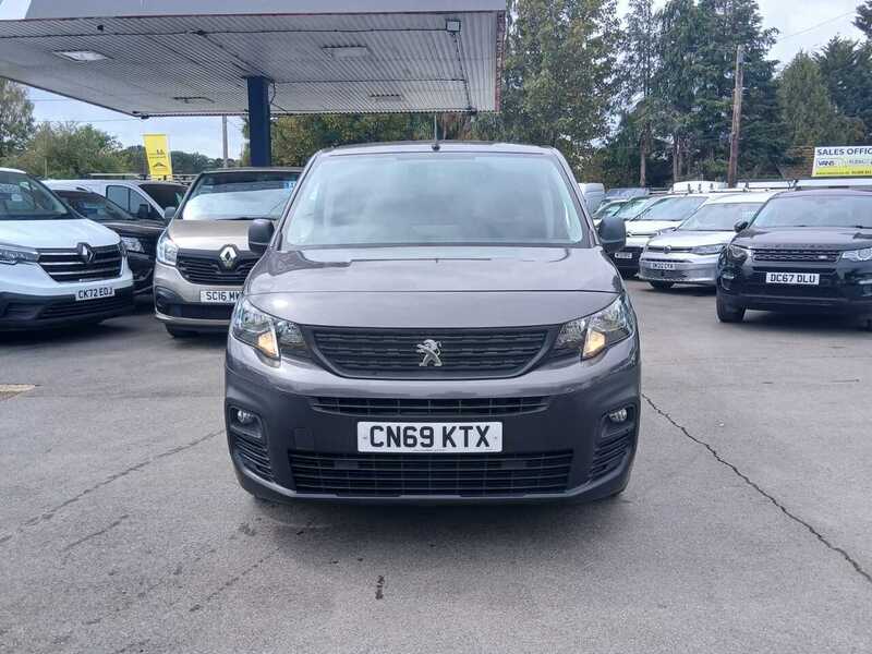 Peugeot 1.6 BlueHDi 1000 Professional Standard Panel Van 5dr Diesel Manual SWB Euro 6 (s/s) (100 bhp)