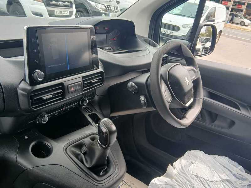Peugeot 1.6 BlueHDi 1000 Professional Standard Panel Van 5dr Diesel Manual SWB Euro 6 (s/s) (100 bhp)