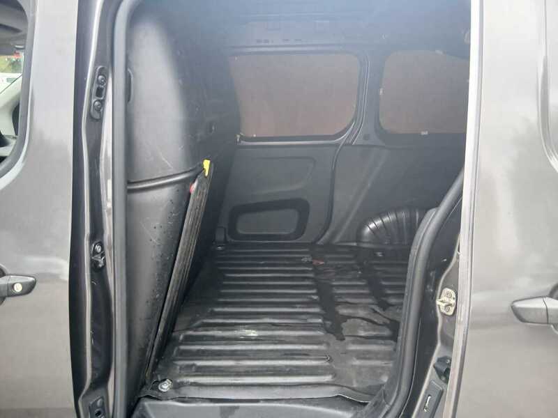 Peugeot 1.6 BlueHDi 1000 Professional Standard Panel Van 5dr Diesel Manual SWB Euro 6 (s/s) (100 bhp)