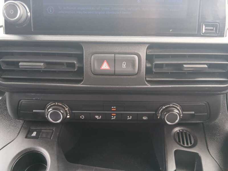 Peugeot 1.6 BlueHDi 1000 Professional Standard Panel Van 5dr Diesel Manual SWB Euro 6 (s/s) (100 bhp)