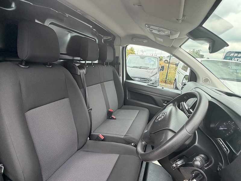 Vauxhall 1.5 Turbo D 2900 Prime Panel Van 6dr Diesel Manual L2 H1 Euro 6 (s/s) (100 ps)