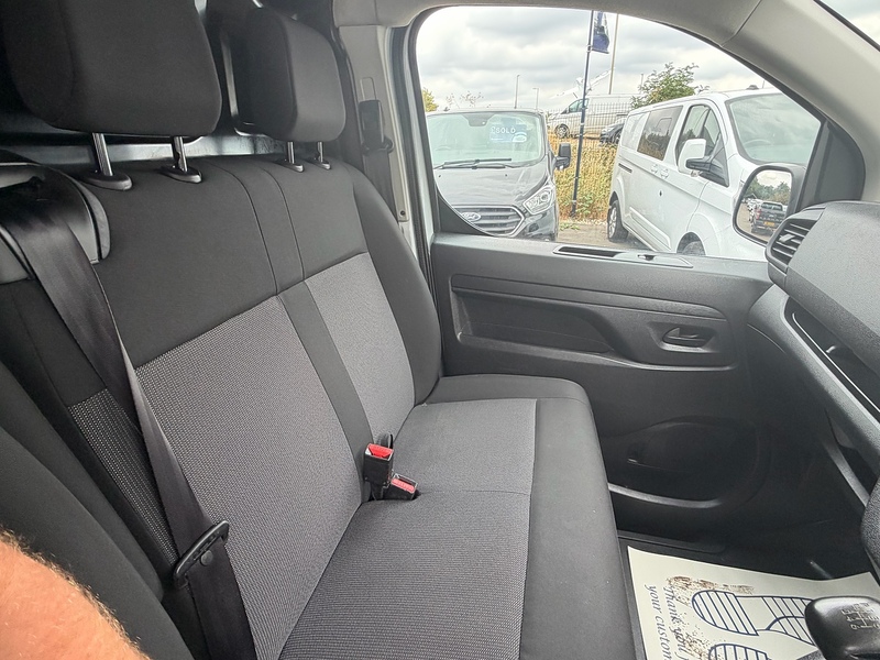 Vauxhall 1.5 Turbo D 2900 Prime Panel Van 6dr Diesel Manual L2 H1 Euro 6 (s/s) (100 ps)