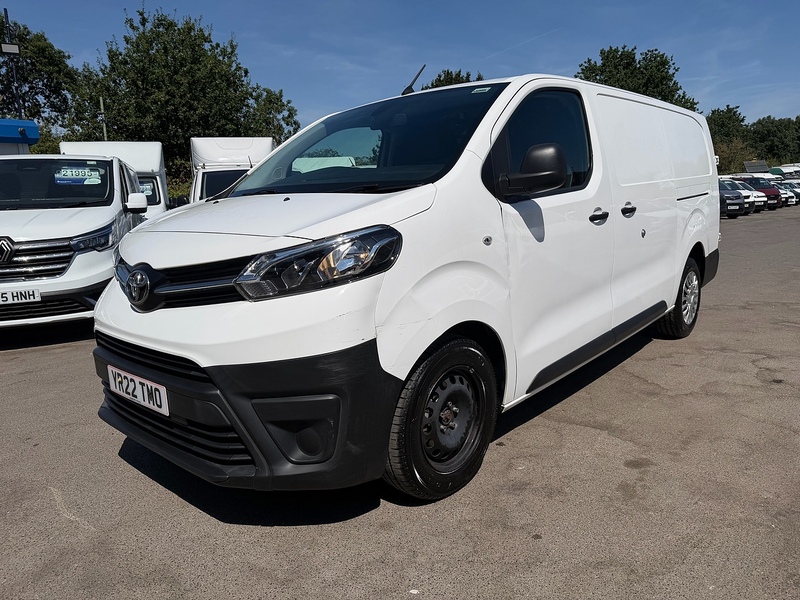 Toyota 2.0D Icon Long Panel Van 6dr Diesel Manual LWB Euro 6 (s/s) (140 ps)