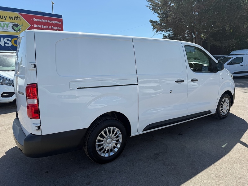 Toyota 2.0D Icon Long Panel Van 6dr Diesel Manual LWB Euro 6 (s/s) (140 ps)