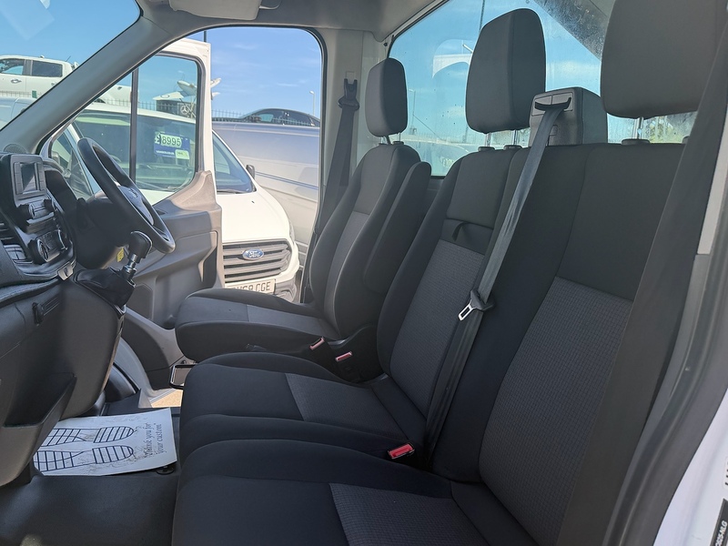 Ford 2.0 350 EcoBlue HD Leader Chassis Cab 2dr Diesel Manual RWD L2 Euro 6 (s/s) (130 ps)