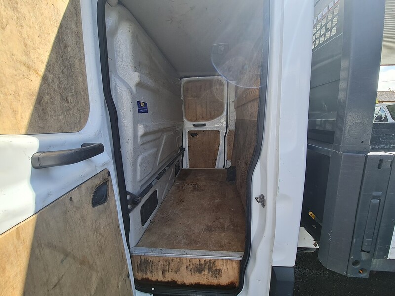 Ford 2.0 350 EcoBlue Panel Van 5dr Diesel Manual RWD L3 H2 Euro 6 (130 ps) 2.0 5dr Tippers Manual Diesel