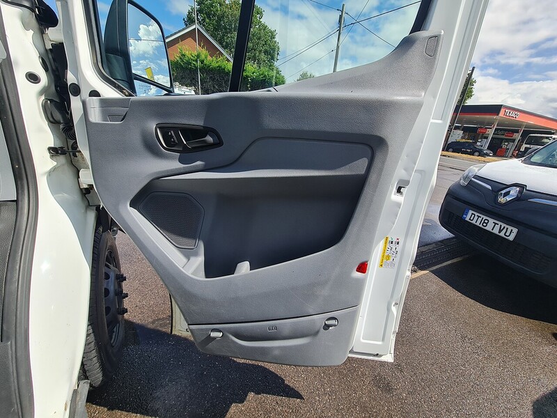 Ford 2.0 350 EcoBlue Panel Van 5dr Diesel Manual RWD L3 H2 Euro 6 (130 ps) 2.0 5dr Tippers Manual Diesel