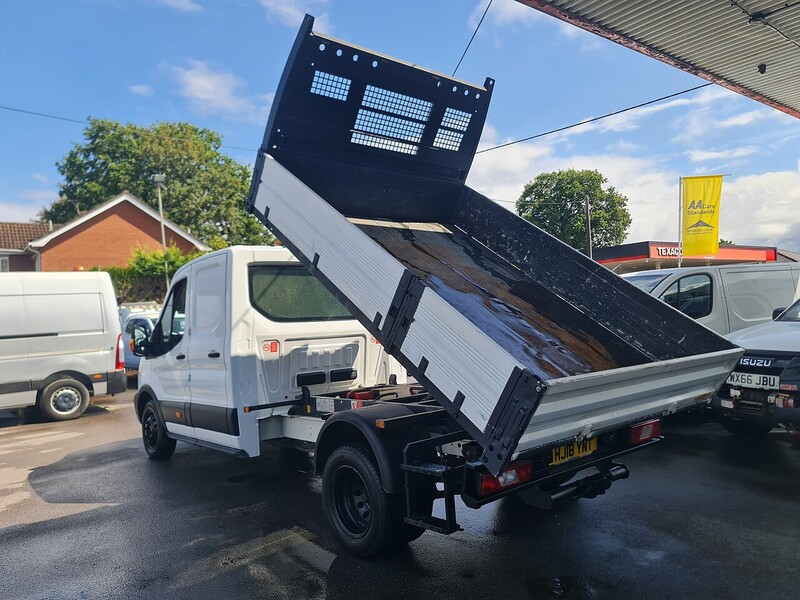 Ford 2.0 350 EcoBlue Panel Van 5dr Diesel Manual RWD L3 H2 Euro 6 (130 ps) 2.0 5dr Tippers Manual Diesel