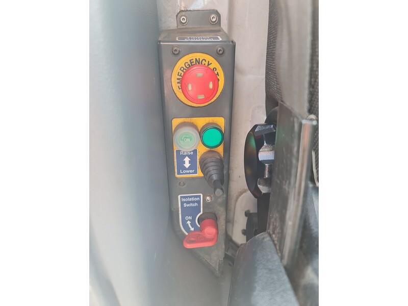 Ford 2.0 350 EcoBlue Panel Van 5dr Diesel Manual RWD L3 H2 Euro 6 (130 ps) 2.0 5dr Tippers Manual Diesel