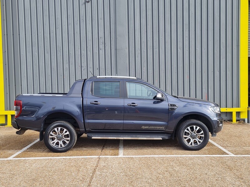Ford 2.0 EcoBlue Wildtrak Pickup Double Cab 4dr Diesel Auto 4WD Euro 6 (s/s) (213 ps)