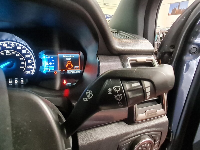 Ford 2.0 EcoBlue Wildtrak Pickup Double Cab 4dr Diesel Auto 4WD Euro 6 (s/s) (213 ps)