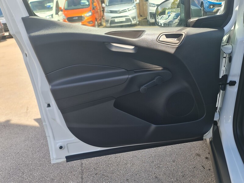 Ford 1.5 TDCi Leader Panel Van 5dr Diesel Manual L1 Euro 6 (s/s) (SLD) (75 ps)