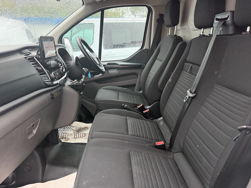 Ford 2.0 300 EcoBlue Limited Panel Van 5dr Diesel Manual L1 H1 Euro 6 (s/s) (130 ps)