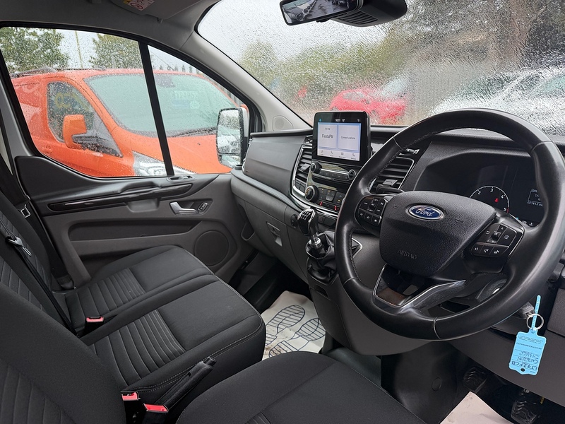 Ford 2.0 300 EcoBlue Limited Panel Van 5dr Diesel Manual L1 H1 Euro 6 (s/s) (130 ps)