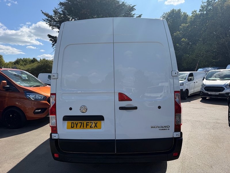 Vauxhall 2.3 CDTi 3500 BiTurbo Edition Panel Van 5dr Diesel Manual FWD L2 H2 Euro 6 (135 ps)