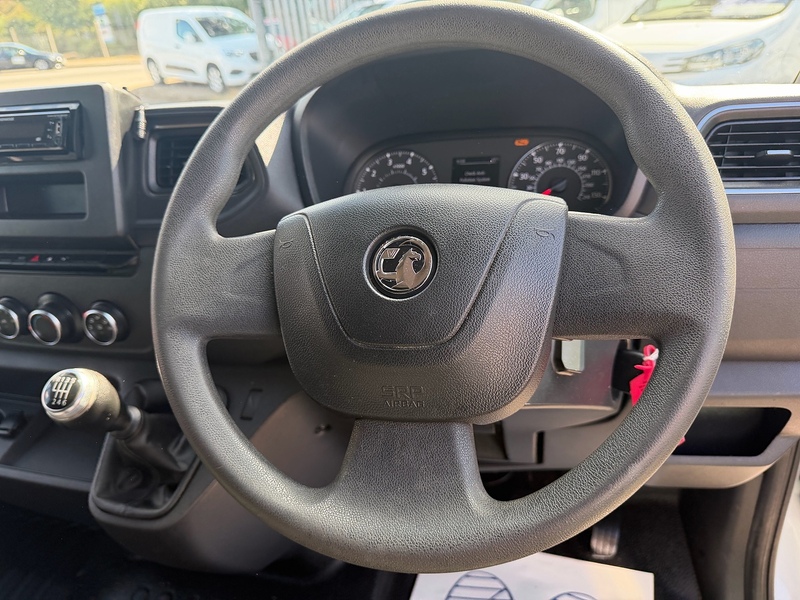Vauxhall 2.3 CDTi 3500 BiTurbo Edition Panel Van 5dr Diesel Manual FWD L2 H2 Euro 6 (135 ps)